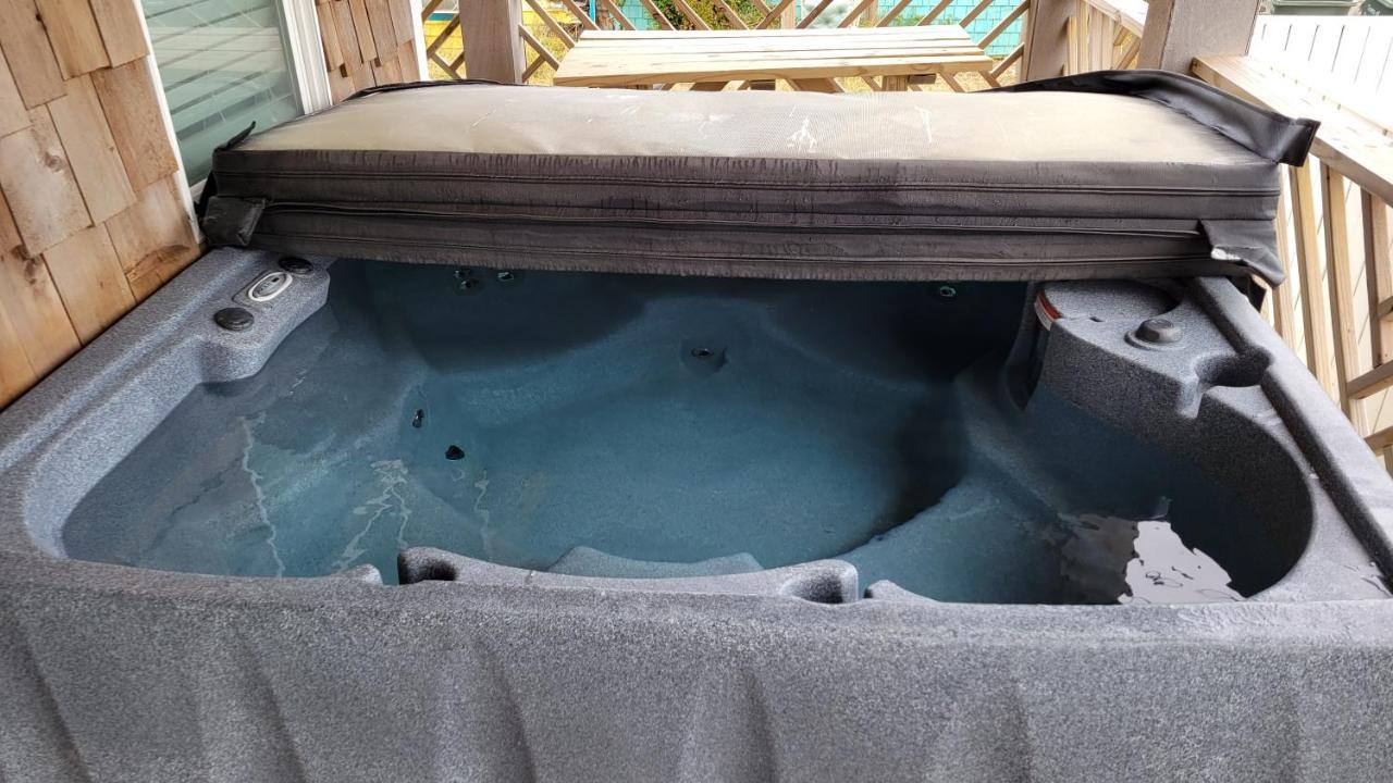 2508 Beach Rd, Semi-Oceanfront, Pool/Hot Tub Nags Head Esterno foto