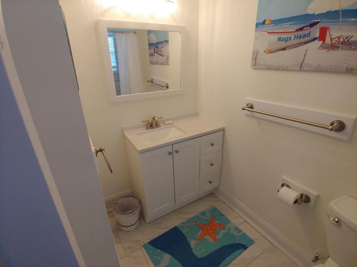 2508 Beach Rd, Semi-Oceanfront, Pool/Hot Tub Nags Head Esterno foto